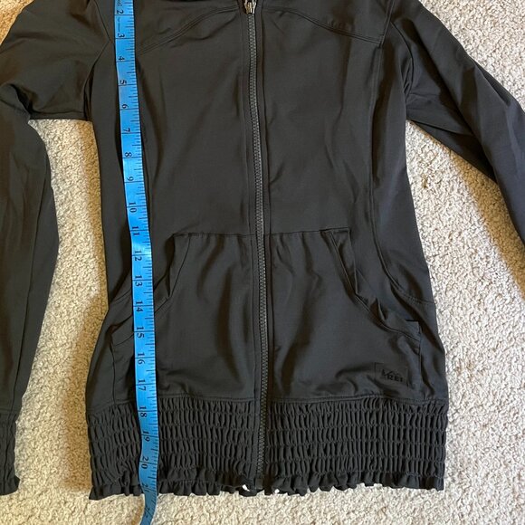 REI *Charcoal Gray* Lightweight Zip-Up | Stretchy | XXS | Ruffle Details | EUC - Picture 4 of 13